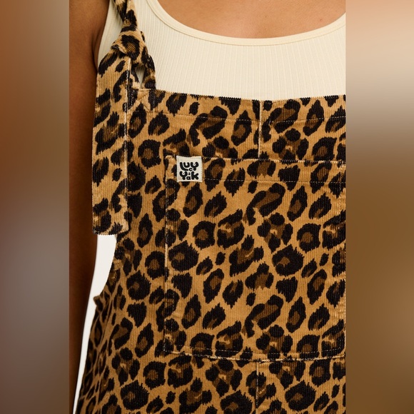 Lucy & Yak Original Corduroy Dungarees in Leopard Print 16 Petite - Picture 9 of 10